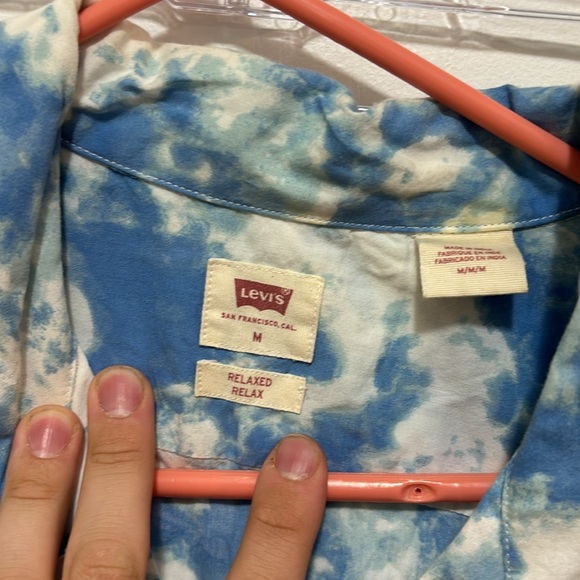 Levi’s blue tie dye button down shirt size M - Picture 2 of 4